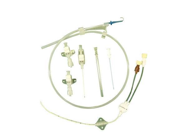 Cvk-Set 2-Lumen 5fr 15cm 18/20g Med Avstängningsventil Careflow